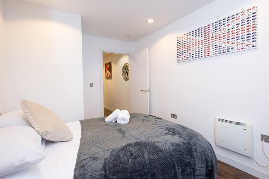 Stylish Mediacity 2Bed, Sleeps 6, Amazing Views Manchester Esterno foto
